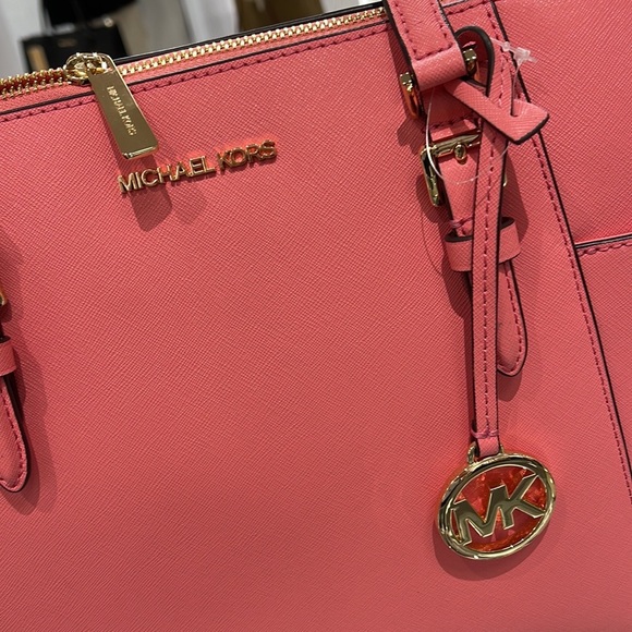 MICHAEL KORS Charlotte Large Leather Top-Zip Tote
Tea Rose - Picture 2 of 16